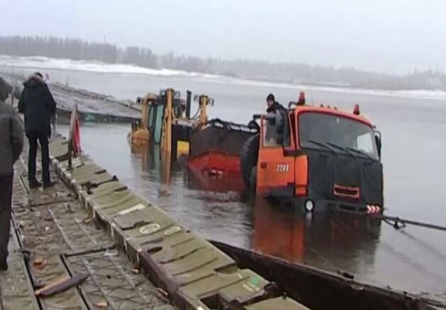 Авария на понтонно-мостовой переправе